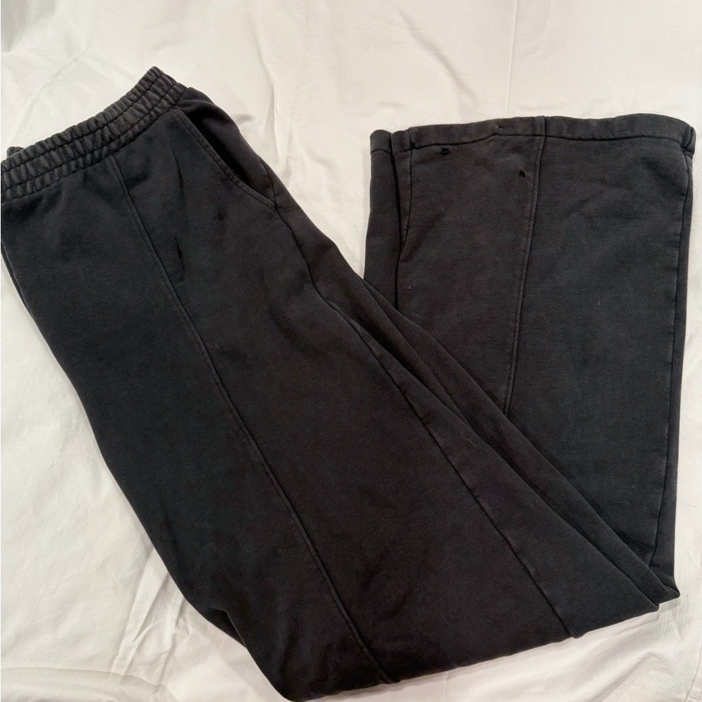 GAP Men's Black Straight-Leg Sweatpants